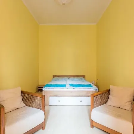 Dobstreet Dream بودابست